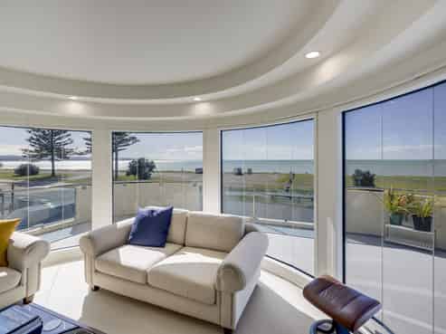 24 The Esplanade, Westshore
