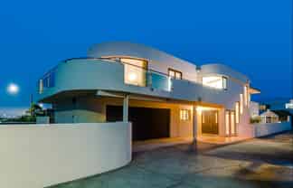 24 The Esplanade, Westshore