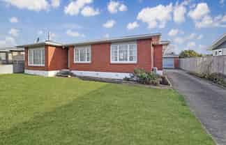 144 Liverpool street , Levin