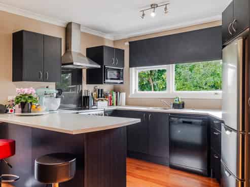 27 Sheffield Street, Awapuni