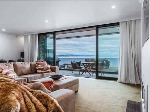 3/88 Lake Terrace, Taupo