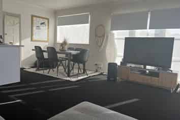 18 Beverly Place, New Lynn