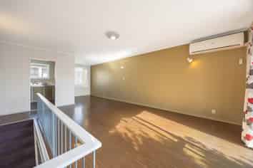 6/48 McLeod Road, Henderson