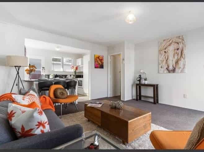 2/113 Wallace Road, Papatoetoe