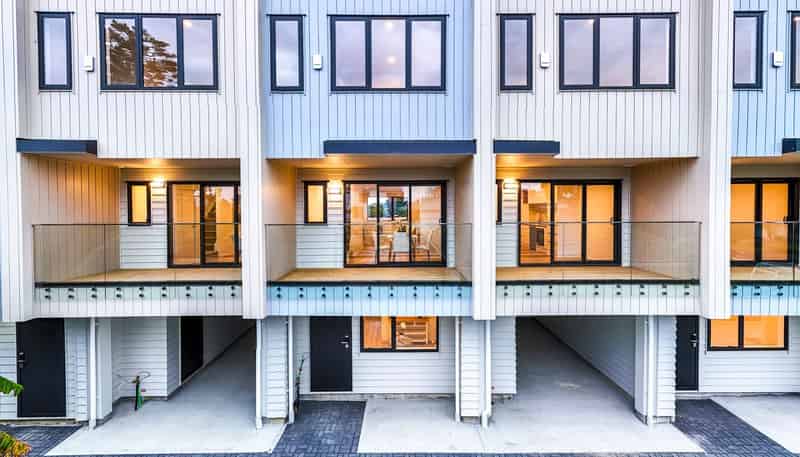 3/11 Hereford Street, Te Atatu Peninsula