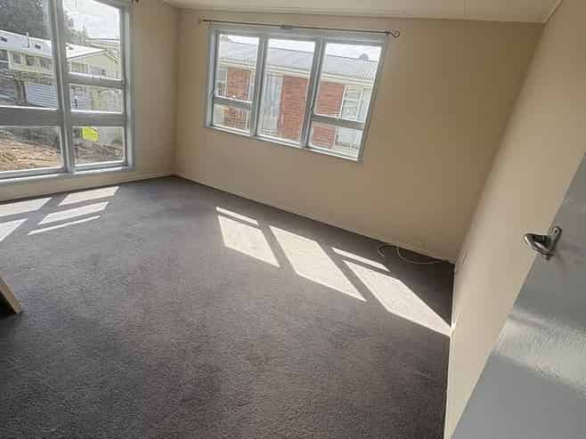 65 Alexander Crescent, Otara