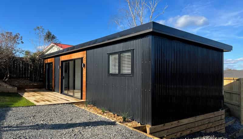 137 Tuhikaramea Road, Dinsdale