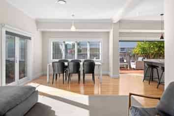 15 Fairfield Road, Fairfield