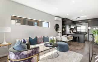 10/1B Egremont Street, Belmont