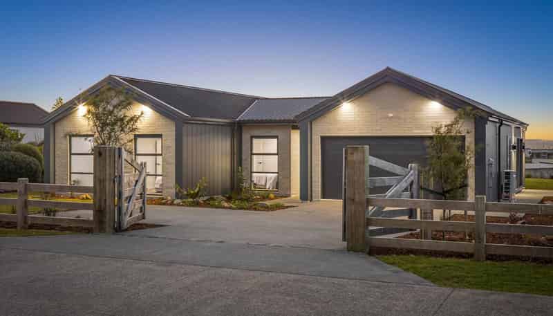 9 Johnson Place, Stillwater