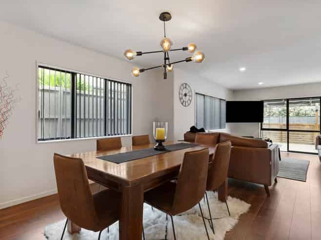 89 Baverstock Road, Flat Bush