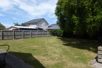32 Piko Crescent, Riccarton