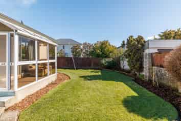 2/49 Sapphire Street, Casebrook