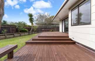 2/5 Bolina Crescent, Pakuranga