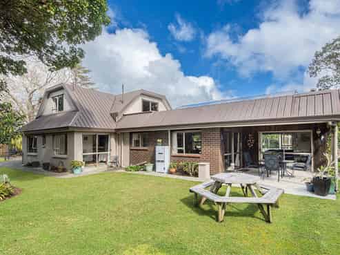 28 Tawhai Place, Parahaki