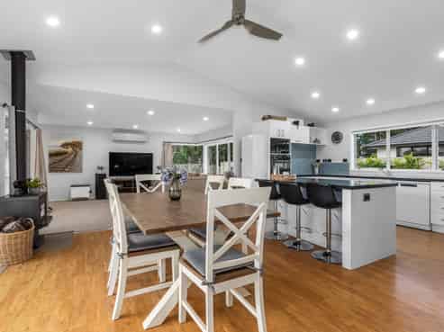 14 Dip Road, Kamo