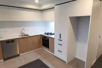 302/26 Shortfin Place, Flat Bush
