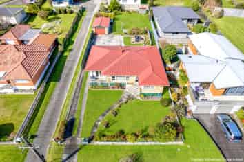 80 Sutherland Road, Brookfield