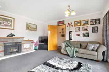 80 Sutherland Road, Brookfield