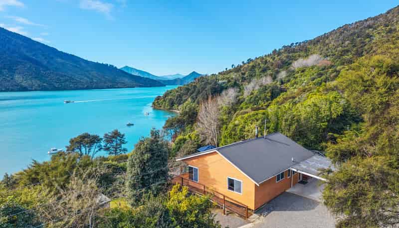 674 Moetapu Bay Road, Moetapu Bay