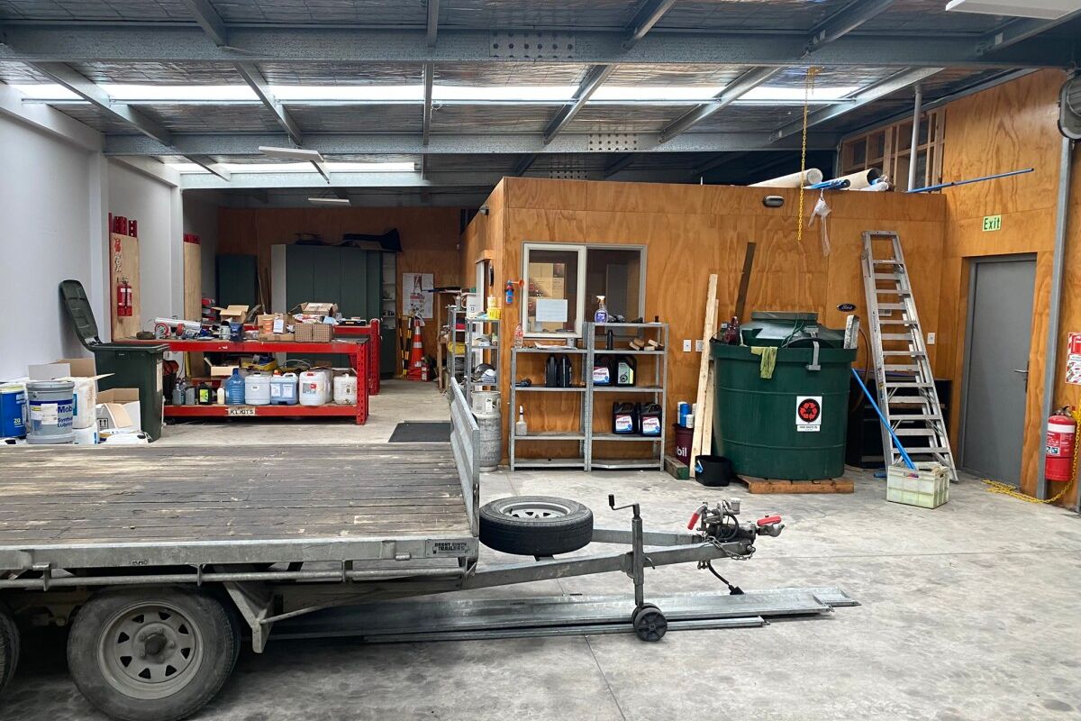 Tidy self contained workshop - Bild 4