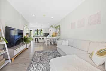 47/1 Ambrico Place, New Lynn