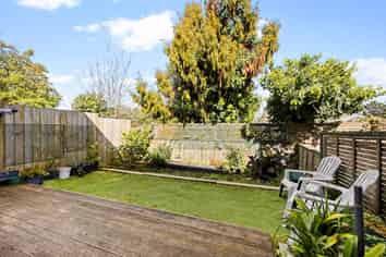 47/1 Ambrico Place, New Lynn