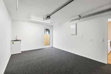 1/8 Shearer Avenue, Papanui