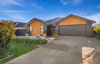 12 Orchiston Way, Lincoln