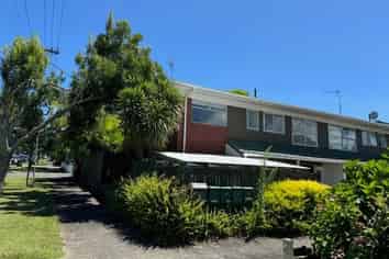 1/33 Tawhiri Road, One Tree Hill