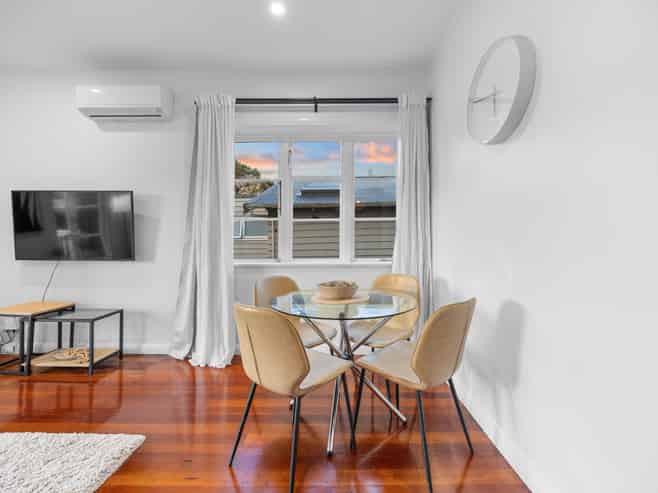 2/36 Panorama Road, Mount Wellington