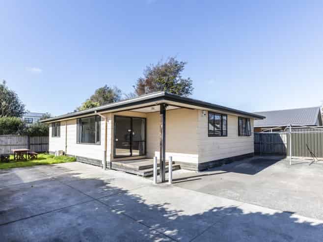 61A Centennial Avenue, Riccarton