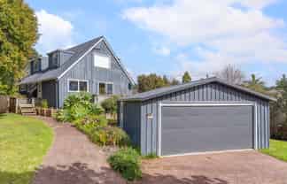 19D Avonleigh Road, Green Bay