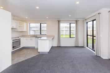 6c Savage Crescent, Ebdentown