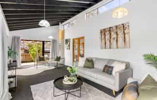 21A Sheridan Crescent, Trentham