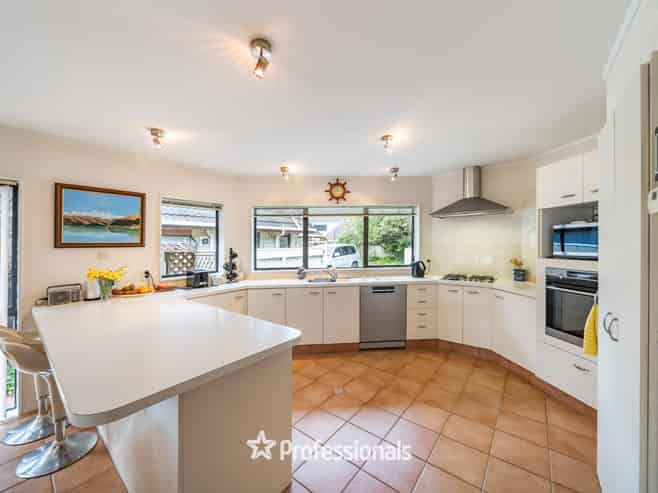 212c Waiwhetu Road, Waterloo
