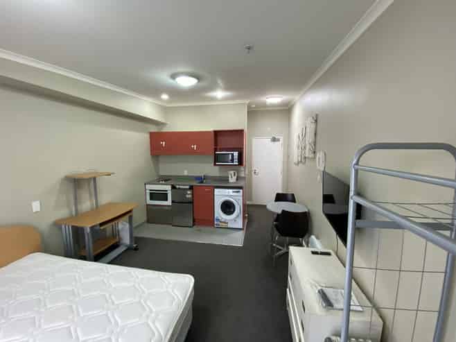 704/5 Aitken Street, Thorndon