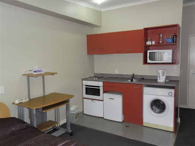 704/5 Aitken Street, Thorndon