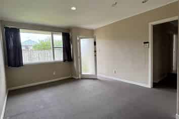 2/29 Cleary Road, Panmure