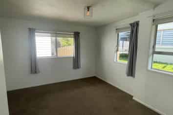 73 Weatherly Road, Torbay