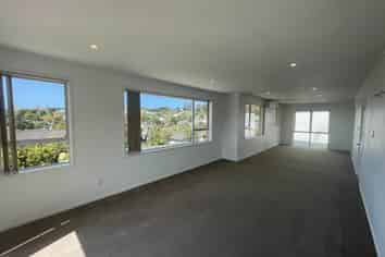 73 Weatherly Road, Torbay