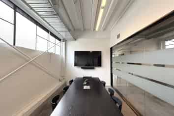 KINGSLAND CHARACTER OFFICE
