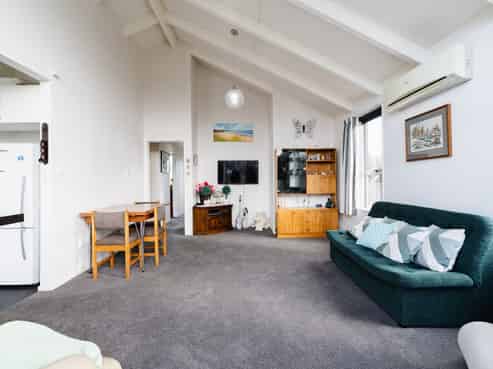 76A High Street, Mosgiel