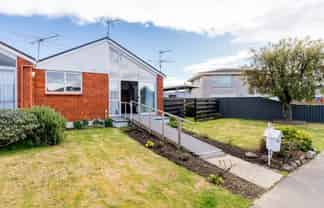 76A High Street, Mosgiel