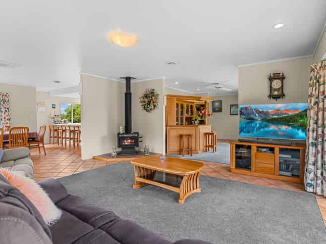 14 Hawken Road, Maunu