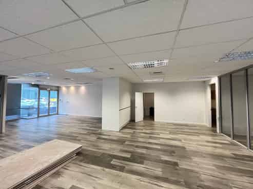 Stunning ground floor office
