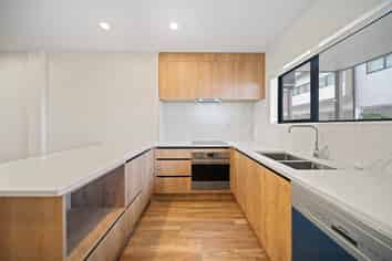 G02/5 Newelm Lane, Flat Bush