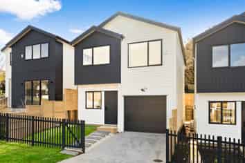 24B Cranston Street, Torbay