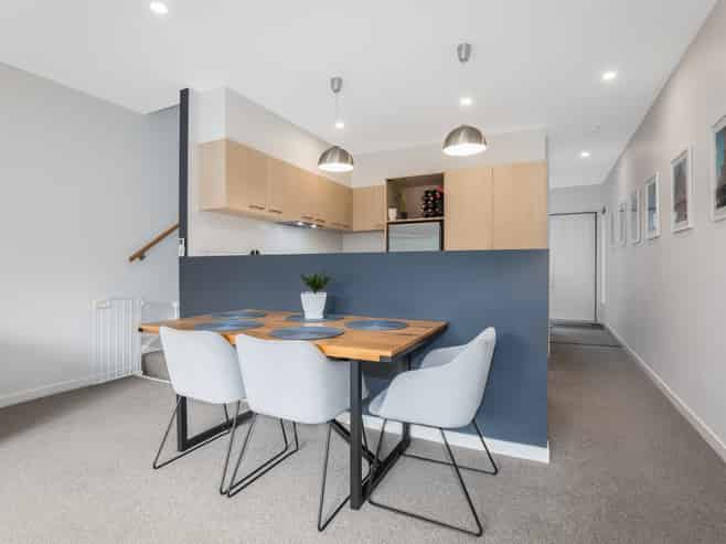 14/7 Handyside Street, Tawa