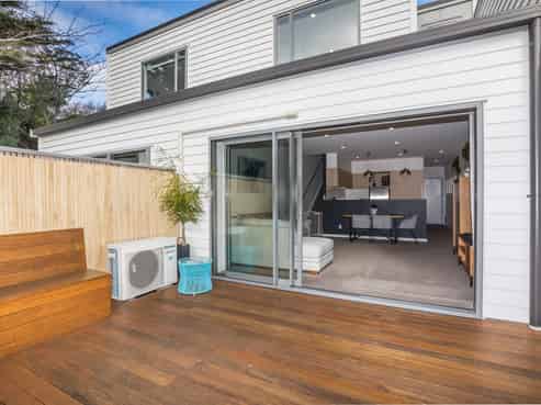 14/7 Handyside Street, Tawa